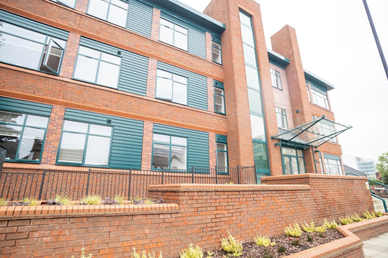 Deluxe Chic 1 2 Bed Apts Near Heathrow Legoland Windsor Slough Villa Esterno foto